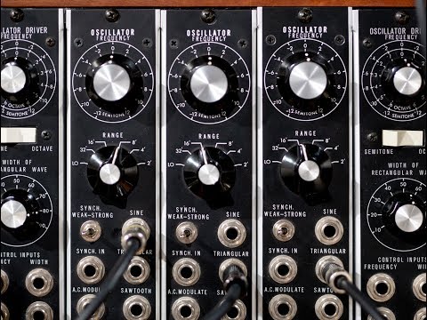 Aria from J S Bach's Goldberg Variations, on the Moog System 55 modular synthesizer