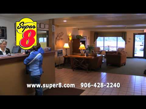 Super 8 Houghton
