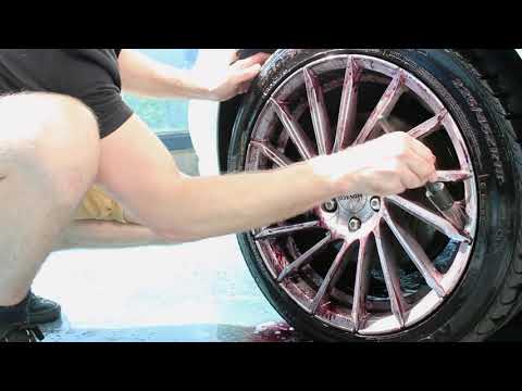 How to clean wheels DIY Great Lion Bleeding Wheel Cleaner Demo