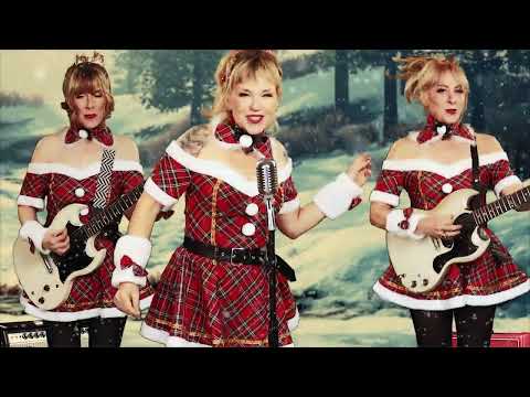 Hilken & Melissa– “What’s So Bad About Christmas” (feat. Kay Hanley) 🎶