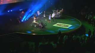 Marco Barrientos feat AmorMercy Band - Tu luz brilla -- (Álbum: Ilumina)