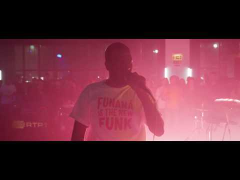 Dino D' Santiago com PEDRO - Raboita Sta. Catarina | Eléctrico | Antena 3