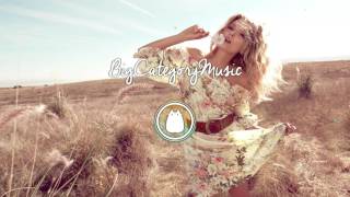 Just Chillax &amp; Erlando - Pennies (ft. Jullie Elody)