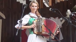 Video Vlasta Mudríková -  Stretnutie heligonkárov Horná Maríková 2015