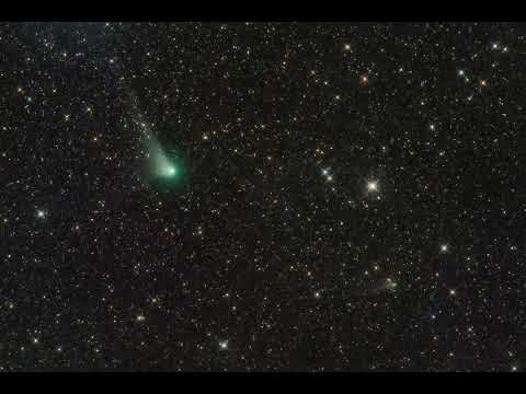 Two Comets in Southern Skies #shorts