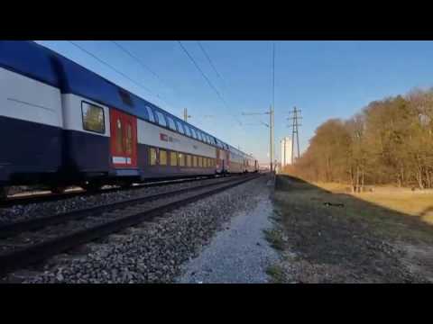 Re 420 Lion mit Pfiff