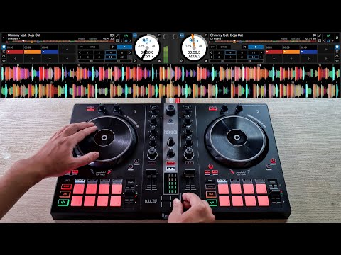 Pro DJ Does INSANE MIX on 2023's NEWEST DJ GEAR!