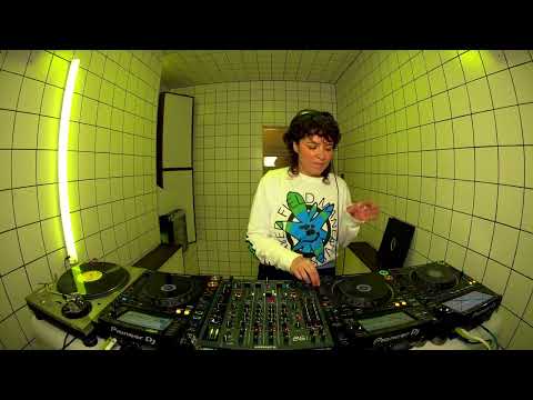 Bobbie* | HÖR - March 23 / 2024