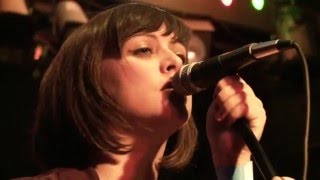 Camera Obscura - Live 2010 [Full set] [Live Performance] [concert] [French Navy]
