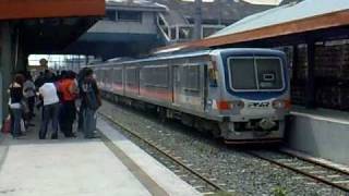 preview picture of video 'PNR's DMU Aircon Train, Manila, Philippines. Blumetritt & Edsa Makati Station.'