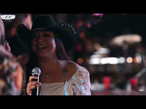 Se dice fácil “Luz María ft El Mimoso