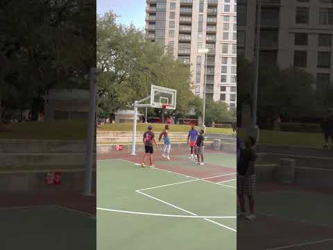 White dude throws crazy off-backboard pass to dunk legend Sir Issac #alleyoop