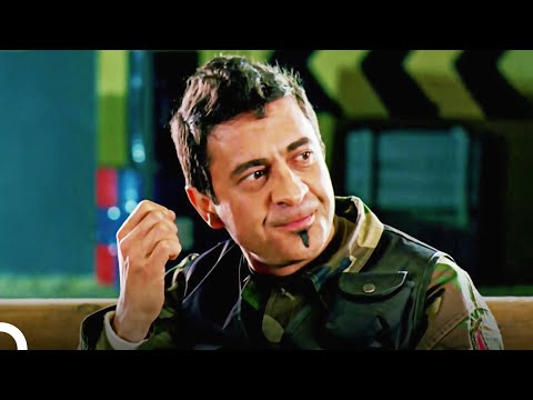 Soygunların Aranan Adamı Kamil | Maskeli Beşler Komik Sahneler