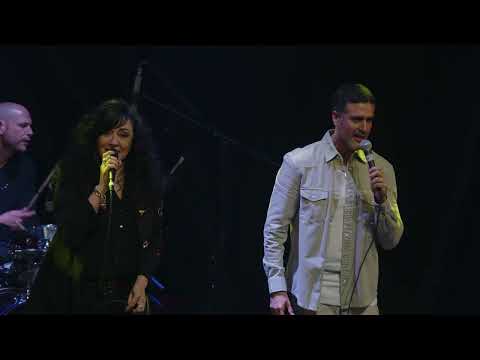 טל סונדק ושלומית אהרון- האורח (בהופעה)