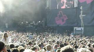 Example - Shot Yourself in The Foot Again (Live at V-Festival 2011, Chelmsford)