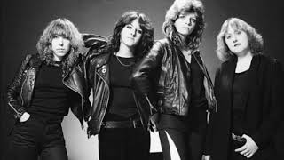Girlschool - 07 - Tonight (Reading - 1981)