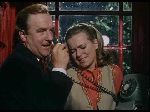 Swiety S06E04 Zdesperowany Dyplomata - The Desperate Diplomat