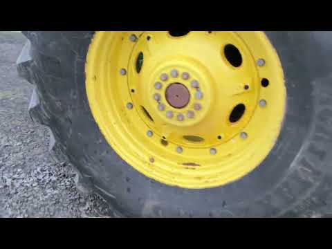 JOHN DEERE 7250R 4WD TRACTOR - Image 2