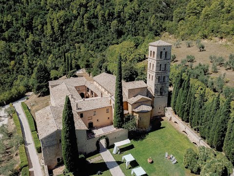 A Wedding at the Abbey of San Pietro in Valle