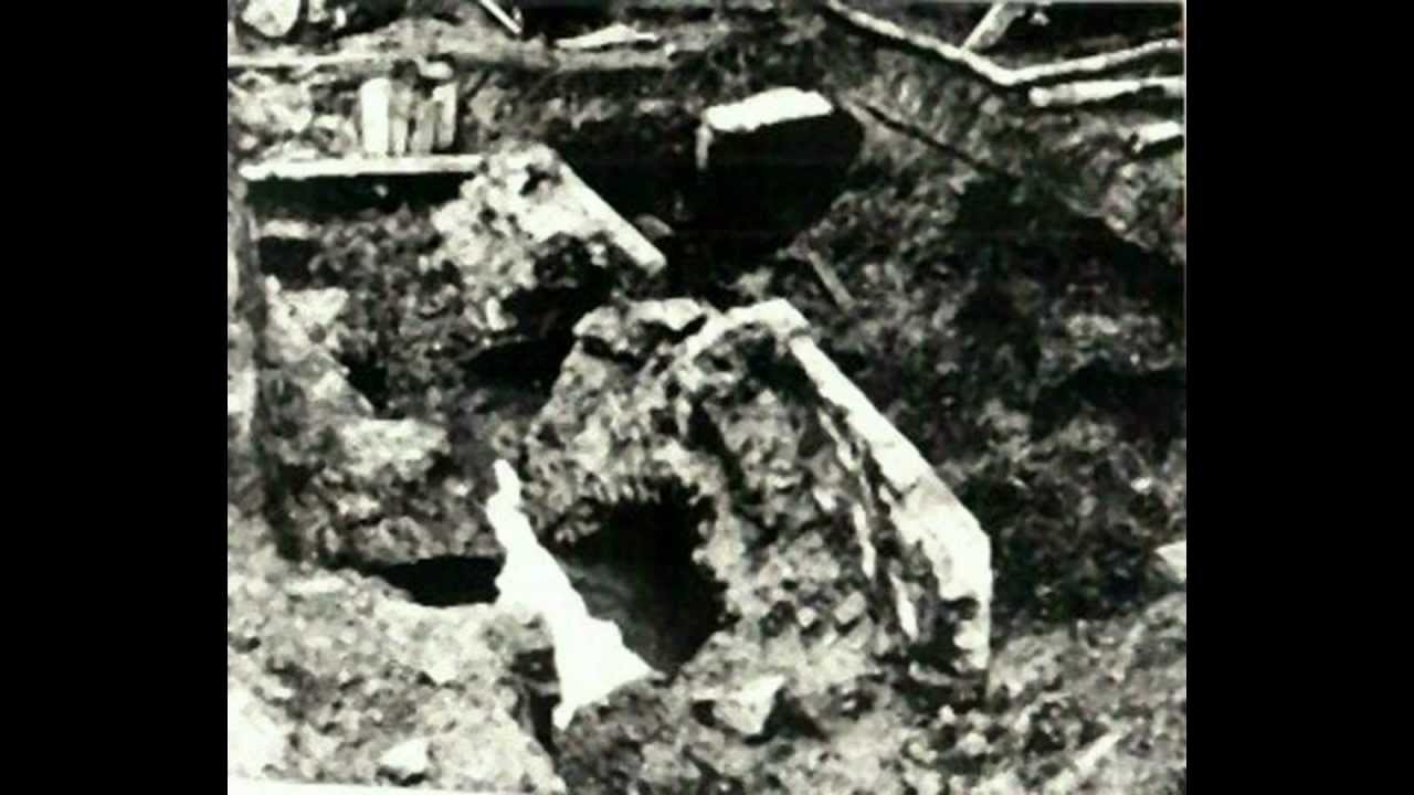Venezia, 14th July1902, St. Mark's Tower collapsing