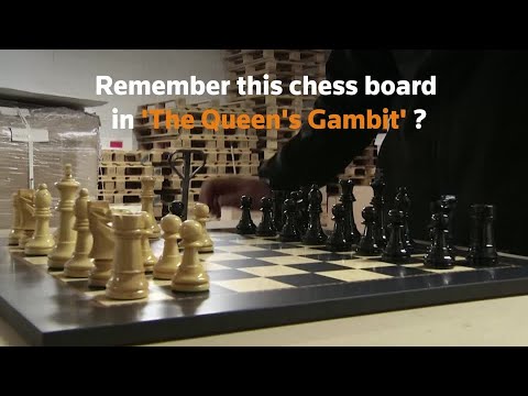 クイーンズ・ギャンビット」が後押しするチェス盤メーカー (Chess board maker boosted by 'The Queen's Gambit')