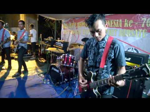 D'SIPIL feat Mr. xxx - Oh Ibuku (UFO Cover)