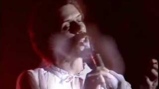 Sangrando Music Video
