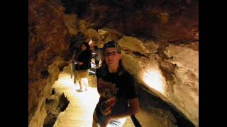preview picture of video 'Victory GreenRoom at Alabaster Caverns June 4, 2011'
