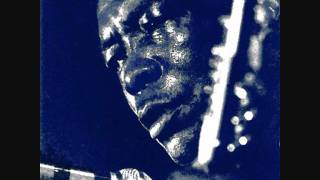 John Lee Hooker - My baby don't love me.wmv