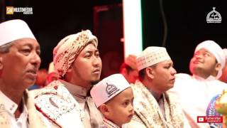 Download lagu ' New ' Gema Takbir Akbar Voc. Ust Sholeh - Live Malam Takbir Akbar. mp3