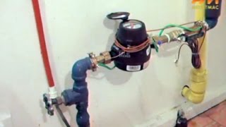 preview picture of video 'Water Meter Installation: Chicago's New World Order'