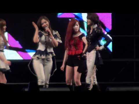 [Fancam] 120527 SNSD Tiffany - HOOT