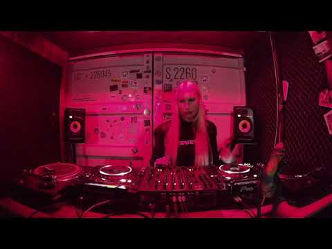 MISSION LONDON w/ Daria Sokolova @ 20ft Radio - 29/11/2021