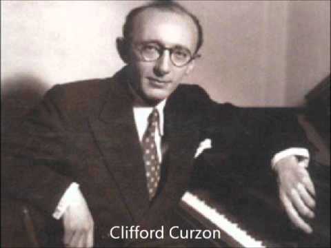 Britten Mazurka Elegiaca, played by Clifford Curzon and the composer (1944)