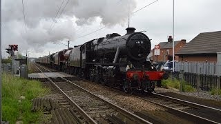 preview picture of video '*TRIPLE HEADER STEAM* 48151, 45699 and 46115 blast through Bentley'