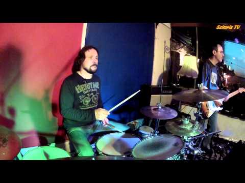 Szimpla- dalok.hu est: Uzgin Űver feat Kobza Vajk 2013.10.30.