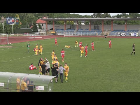 WISŁA SANDOMIERZ - CZARNI POŁANIEC 3:4 (1:2) -  FRAGMENTY MECZU I KOMENTARZE TRENERÓW