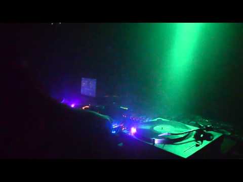 Ironbase 01.04.2013  Klub Komole