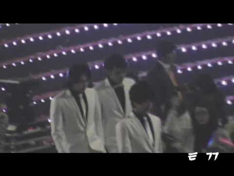 [FANCAM] 100203 Super Junior bowing together