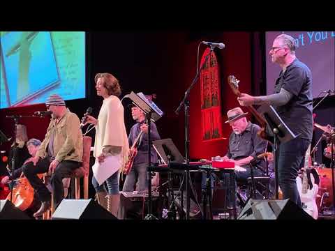 Amy Grant, Michael W. Smith & A Ragamuffin Band - Hold Me Jesus (Live at Rick Elias benefit concert)