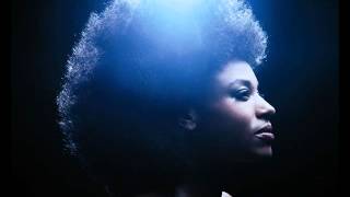 Malia - Yellow Daffodils video