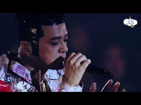 Video thumbnail for 剎那天地 (A Fleeting Moment) (Live at Hong Kong Coliseum 2017)