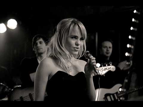 Video thumbnail for Frame Me (Live)