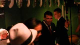 Steve Flynn sings September In The Rain