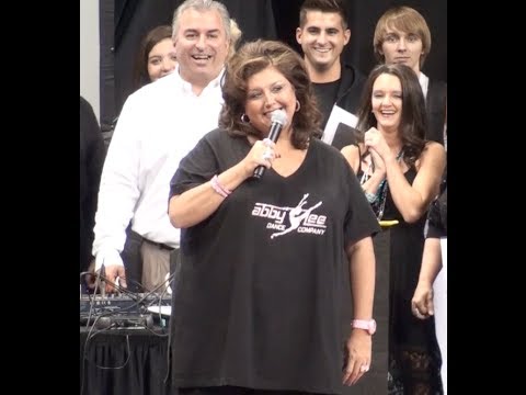 Abby Lee makes big Dance announcement at Cheer Extreme Showcase!