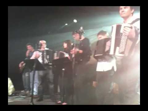 Buno Luiggi et Manu Galure "quand on a 20 ans".m4v