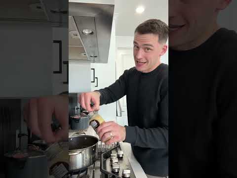 Making Tini’s Mac & Cheese