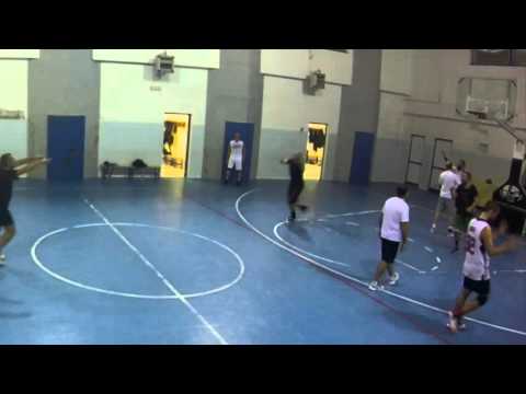 Shaqtin autocanestro