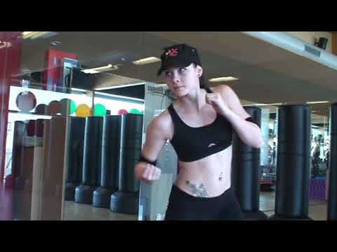 Vital Combat - SMAA -Basic Technik 3 - Reverse FRONT Punch - synchron