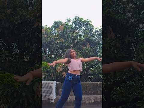 Oh mama tetema!!✨️🔥 #shreyashi #dance #youtubeshorts